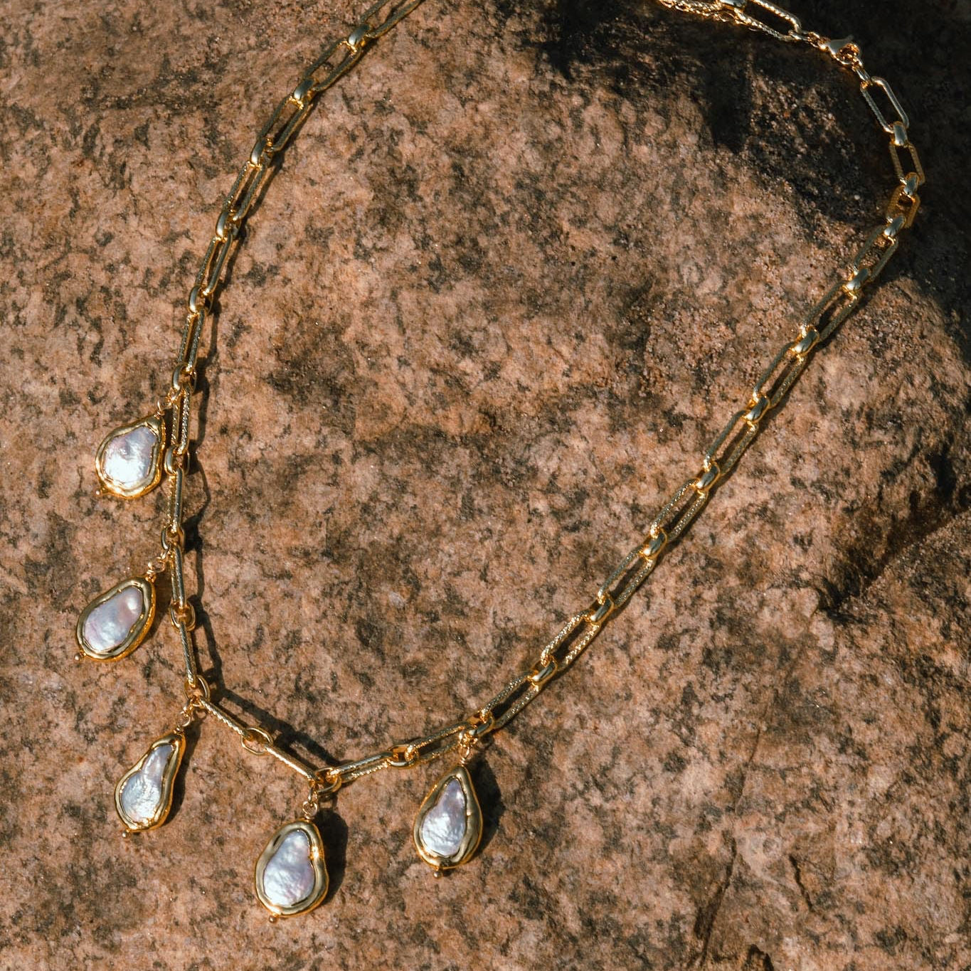 Pearl Current Necklace