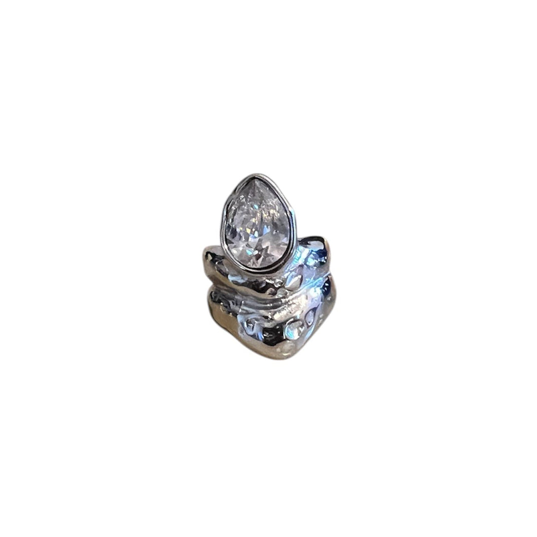 Talon Ring